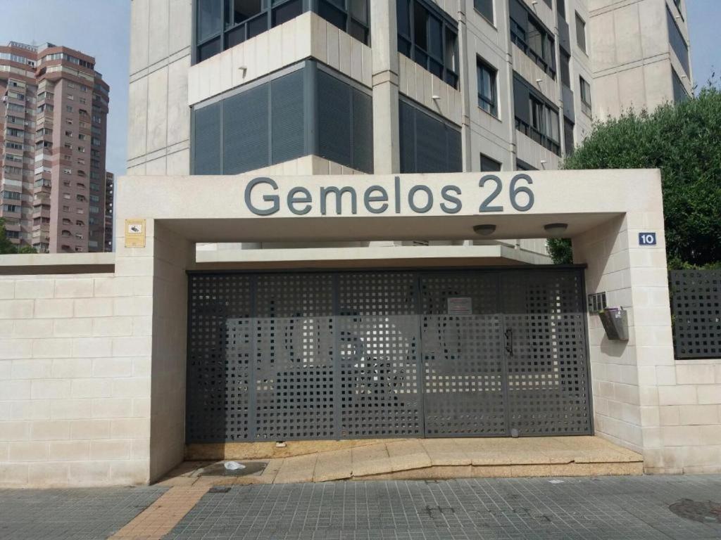 Gemelos 26-Fincas 베니돔 외부 사진
